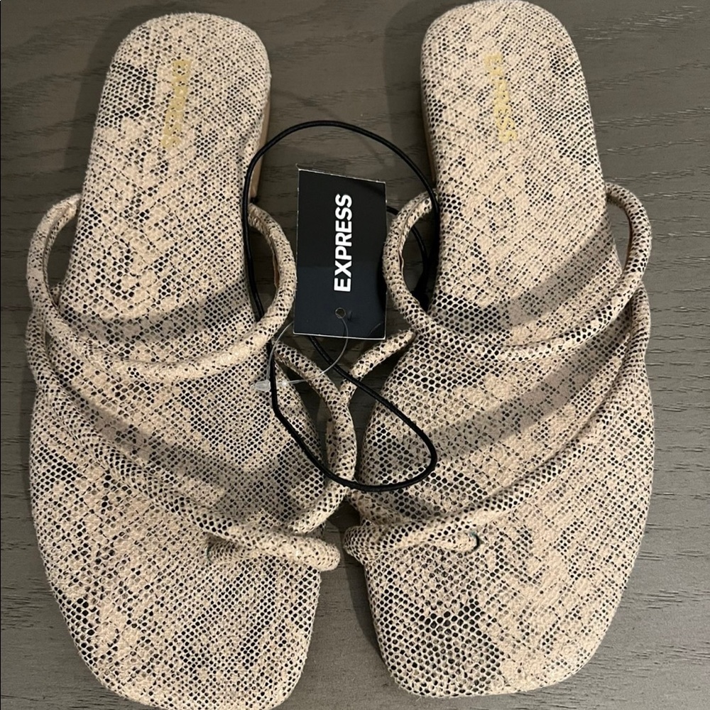 New- Express Women’s Snake Print Sandals